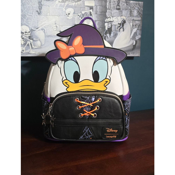 2022 Loungefly Disney Daisy Duck Halloween Witch Backpack - Picture 4 of 10